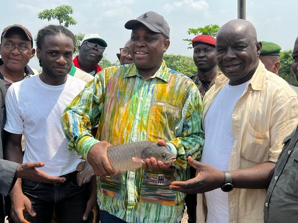 news-1600-1200 news-1600-1200