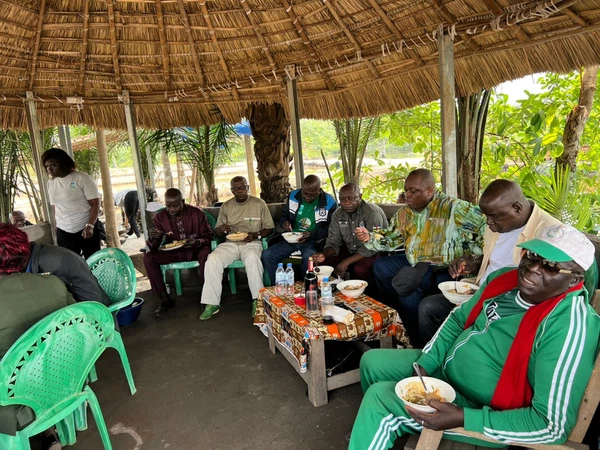 news-1600-1200 news-1600-1200